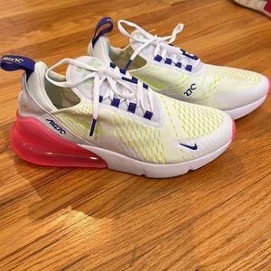 Neon Nike air max 270